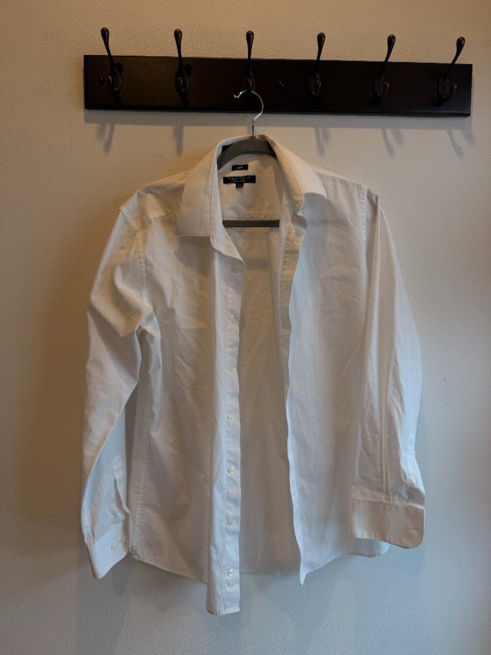 Marquis Mens Slim Fit Solid White Cotton Blend Dress Shirt